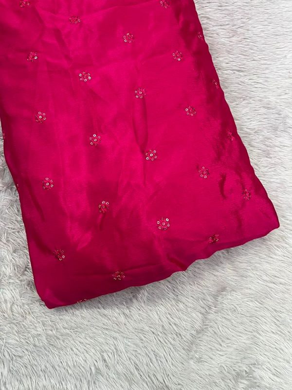 Chinnon Sequins ( 44" width )