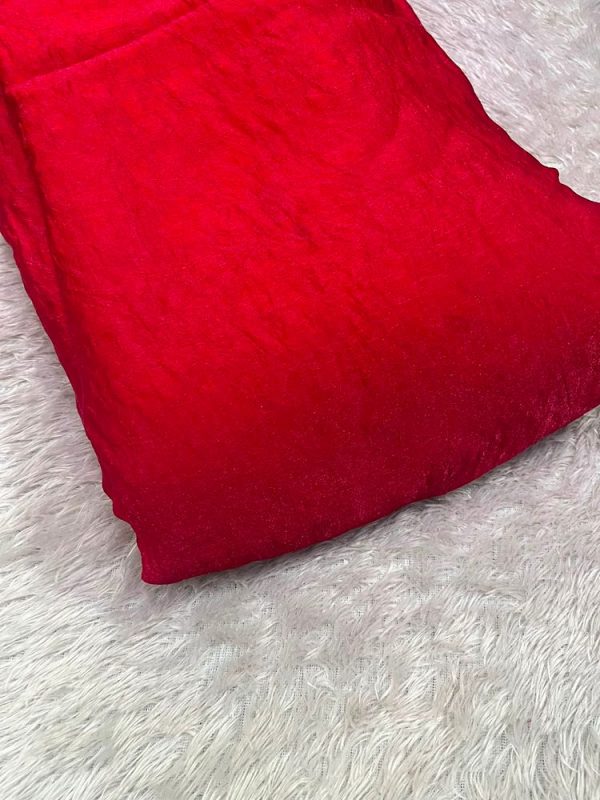 space silk crush (44" width )