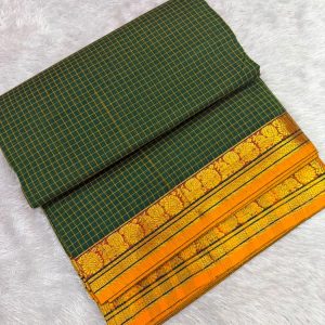 NARAYANPET CHECKED SAREE WITH BLOUSE ( 6.20 mtr )